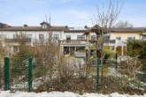 Gartenansicht - Modernisiertes Reihenmittelhaus mit Familiengrundriss in ruhiger Lage – Einziehen und wohlfühlen